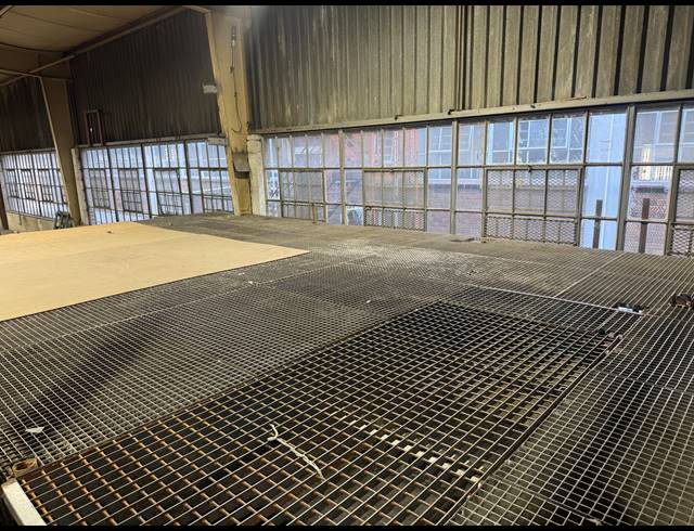 1,322M² WAREHOUSE FOR SALE IN WYNBERG